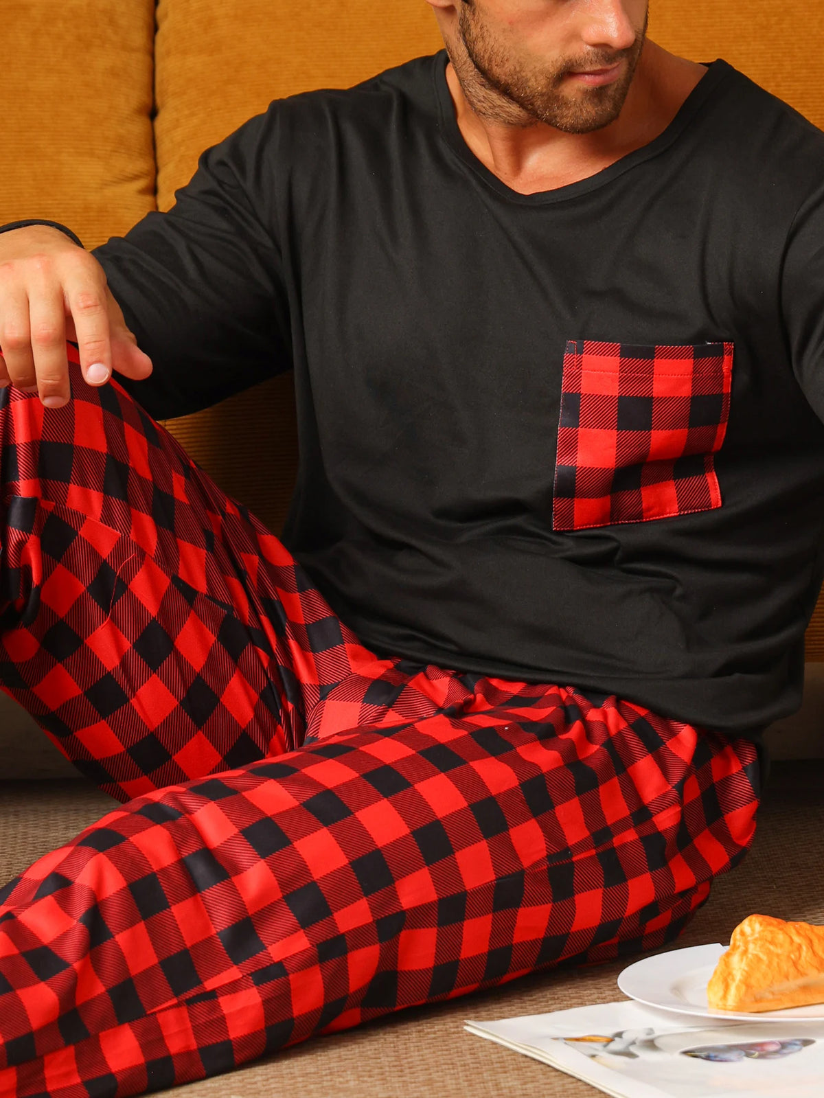 Pyjama Homme à Carreaux – Élégant & Confortable