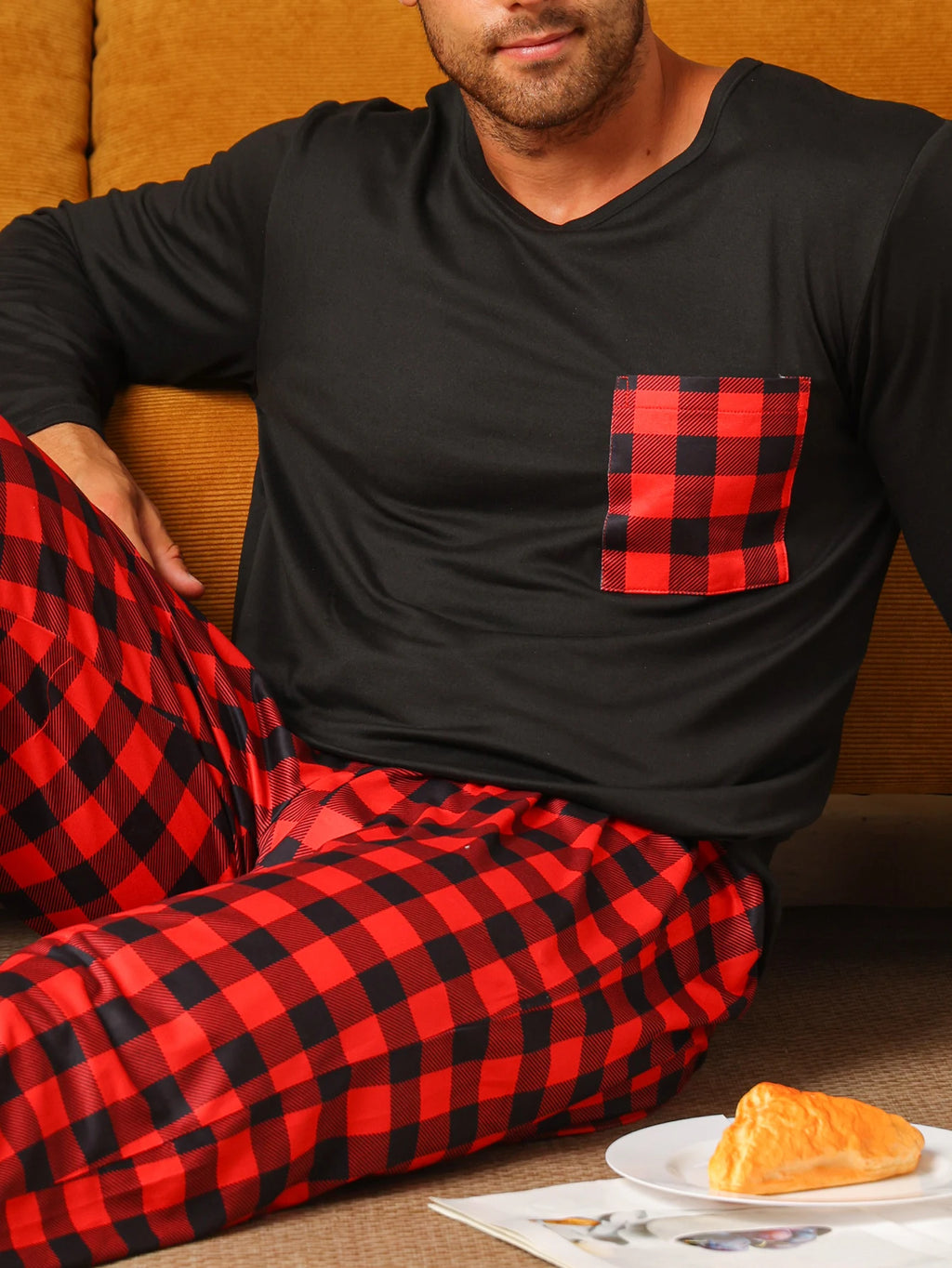 Pyjama Homme à Carreaux – Élégant & Confortable